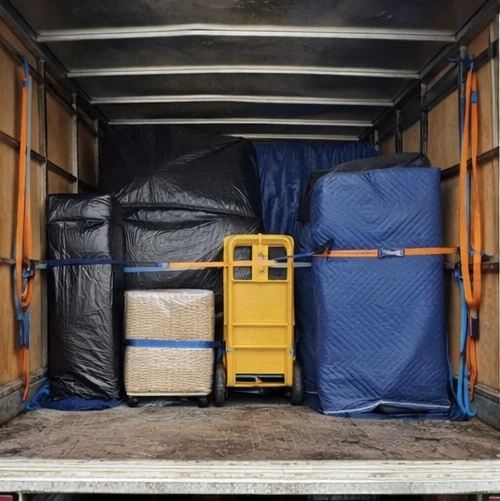 Residential Removalist Gilston​