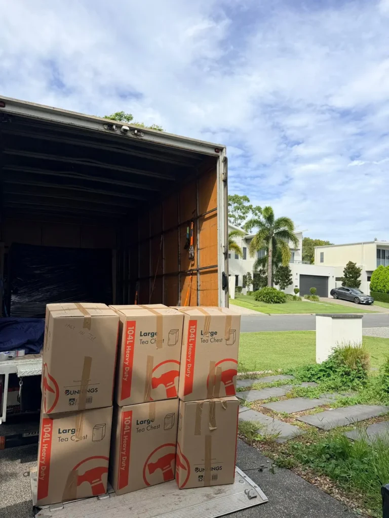 Labrador Removalists